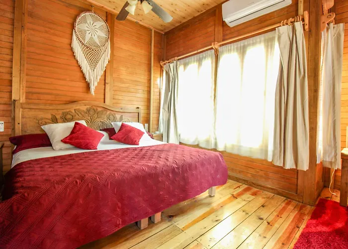 Alicat Villas